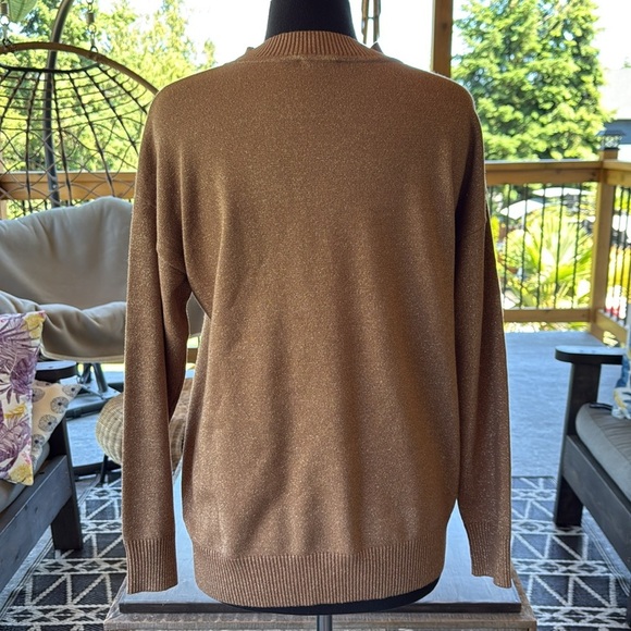 Laura | Sweater - Picture 4 of 5